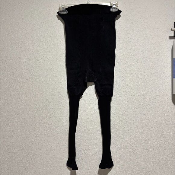 Spanx By Sara Blakely High Waisted Shaper Capri Black Lightweight Size G - Picture 2 of 6